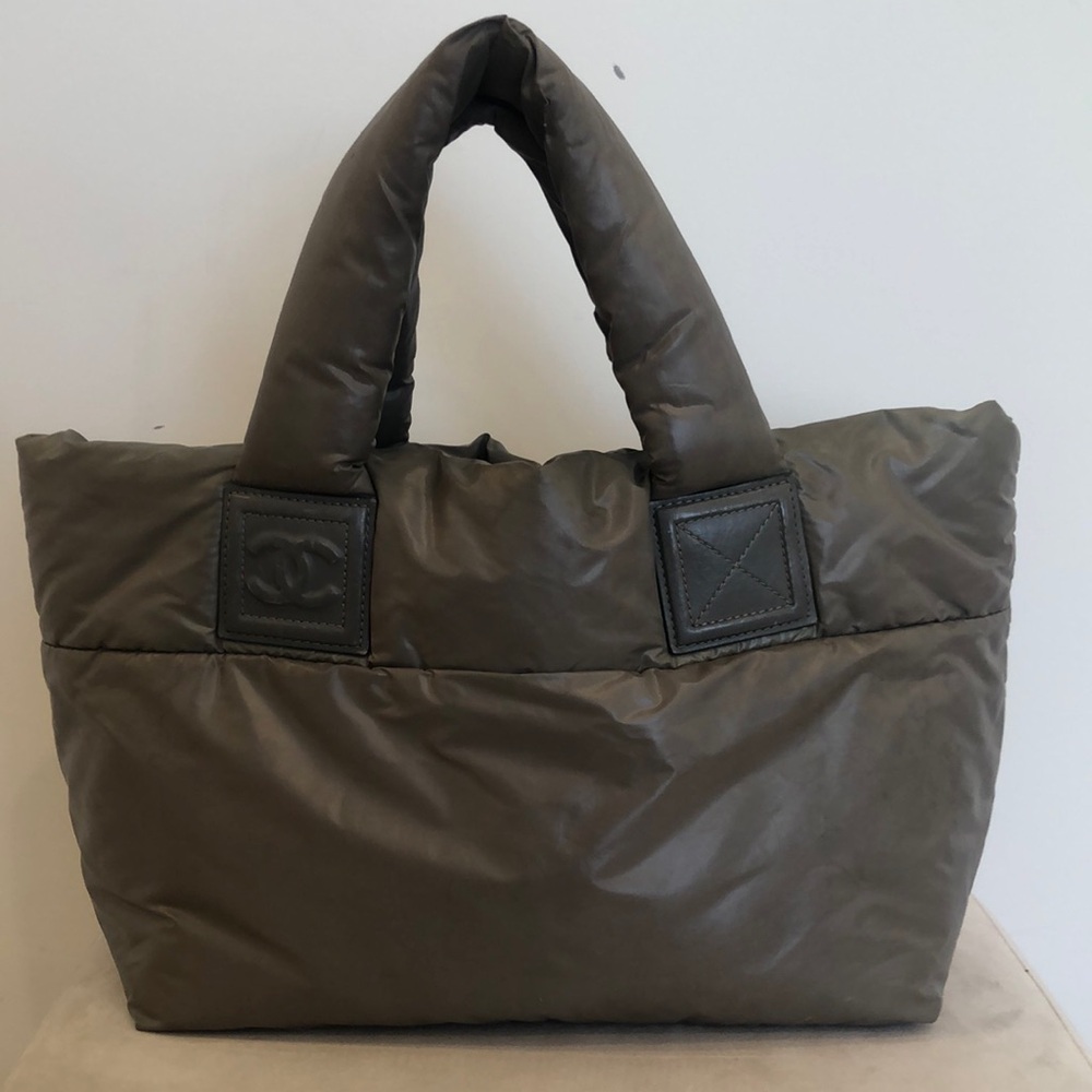 Chanel Coco Cacoon reversible Nylon Leather Tote Bag Purse Olive Green Burgundy
